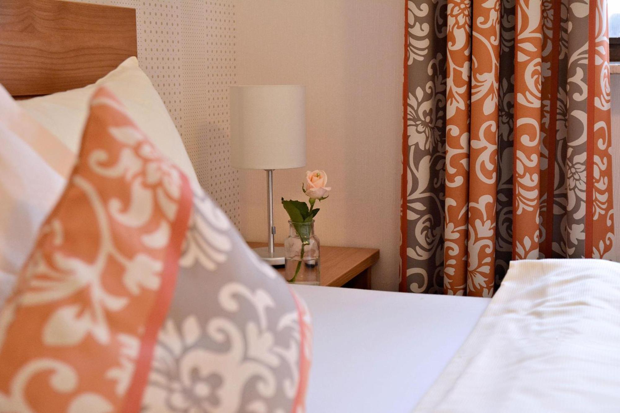 Rosenhotel Scherer Schiffweiler Ngoại thất bức ảnh